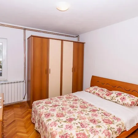 Apartment Vita Kaštela